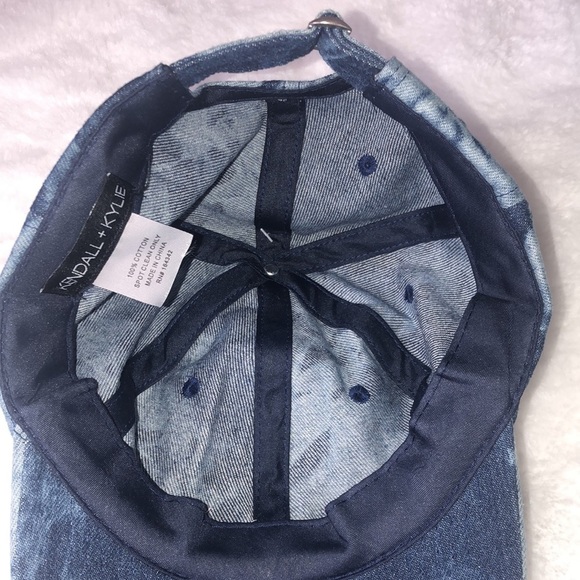 NWT Kendall & Kylie Hat Denim Washed Look with adjustable strap in back - Picture 5 of 6